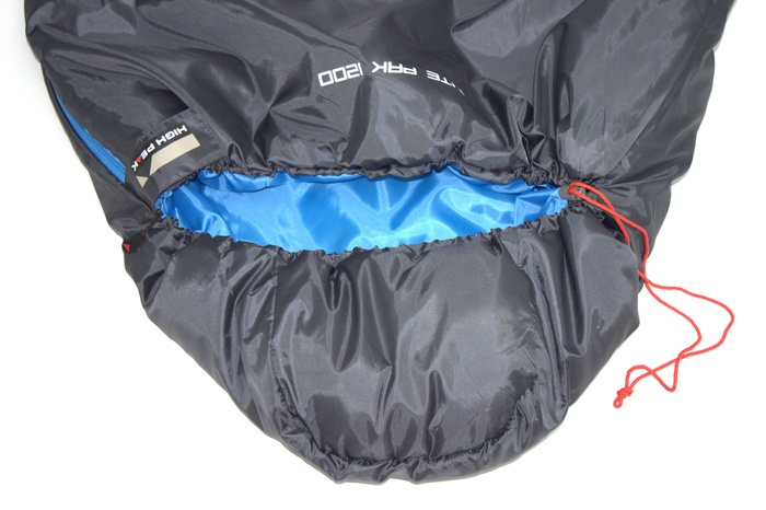 Легкий спальный мешок для летних походов. High Peak Lite Pak 1200